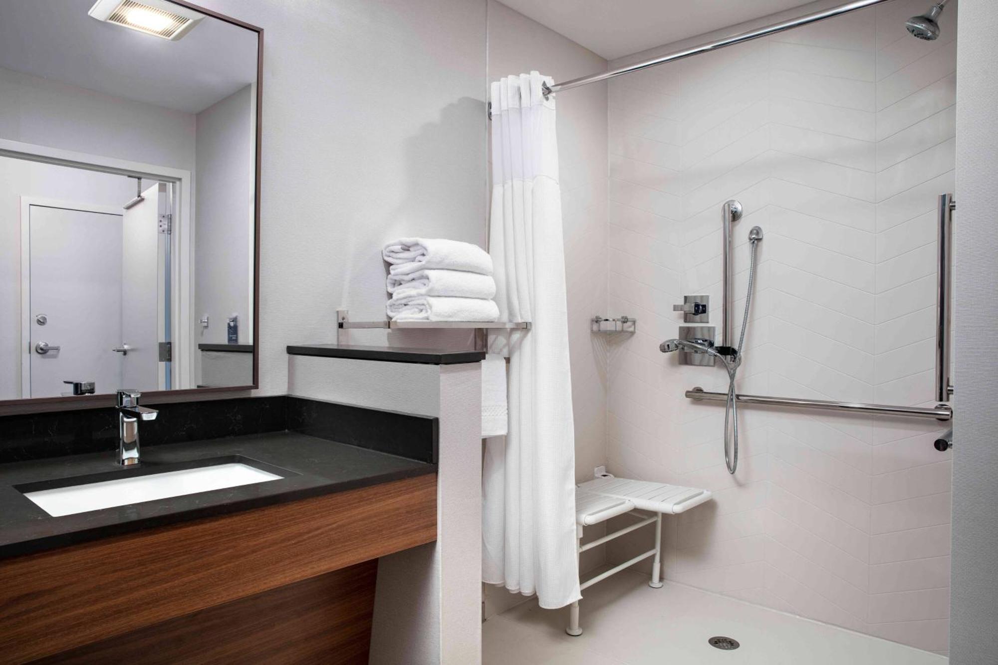Fairfield By Marriott Inn & Suites ลูอิสเบิร์ก ภายนอก รูปภาพ