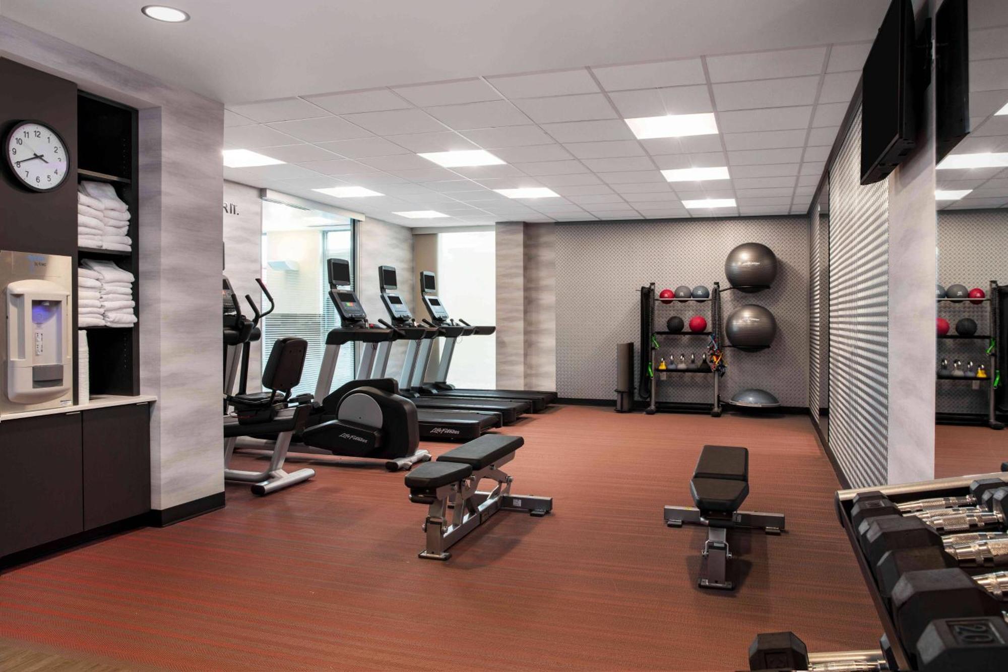 Fairfield By Marriott Inn & Suites ลูอิสเบิร์ก ภายนอก รูปภาพ